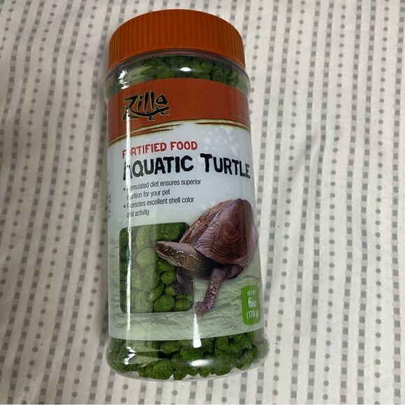 Aquatic Turtle Food   - Picture 1 of 5